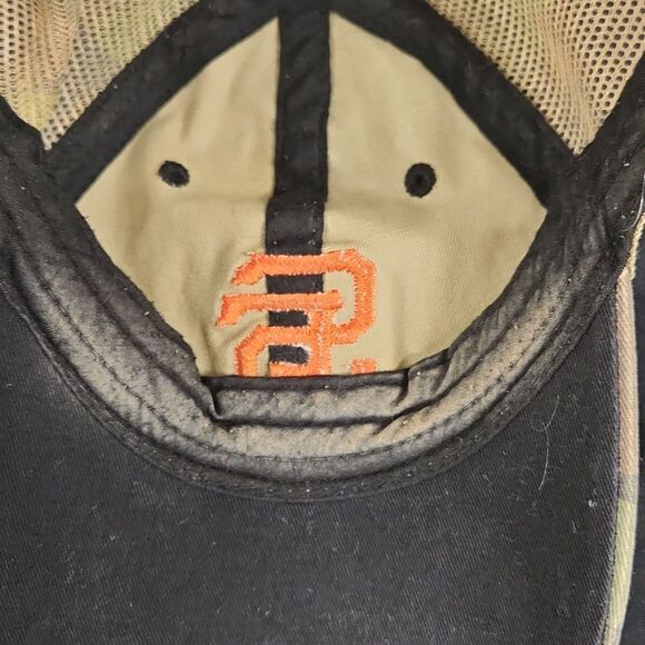 San Francisco Giants Madison Bumgarner #40 Limited Edition Camo Mesh Hat - Picture 8 of 9